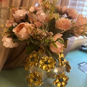 Elegant Floral Arrangement with Gold Accents